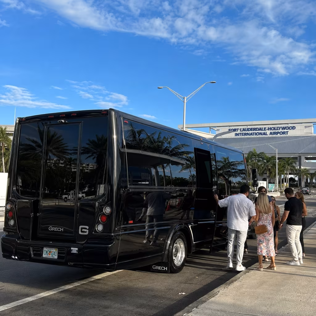 Rent a Bus to Fort Lauderdale-Hollywood International Airport (FLL)