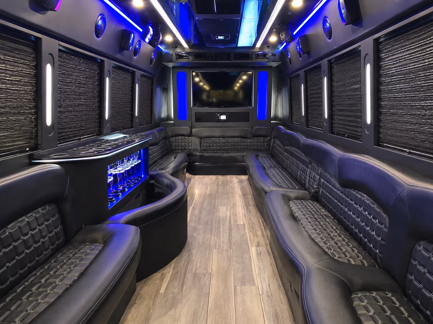 Boynton Beach Homecoming & Prom Party Bus Rentals