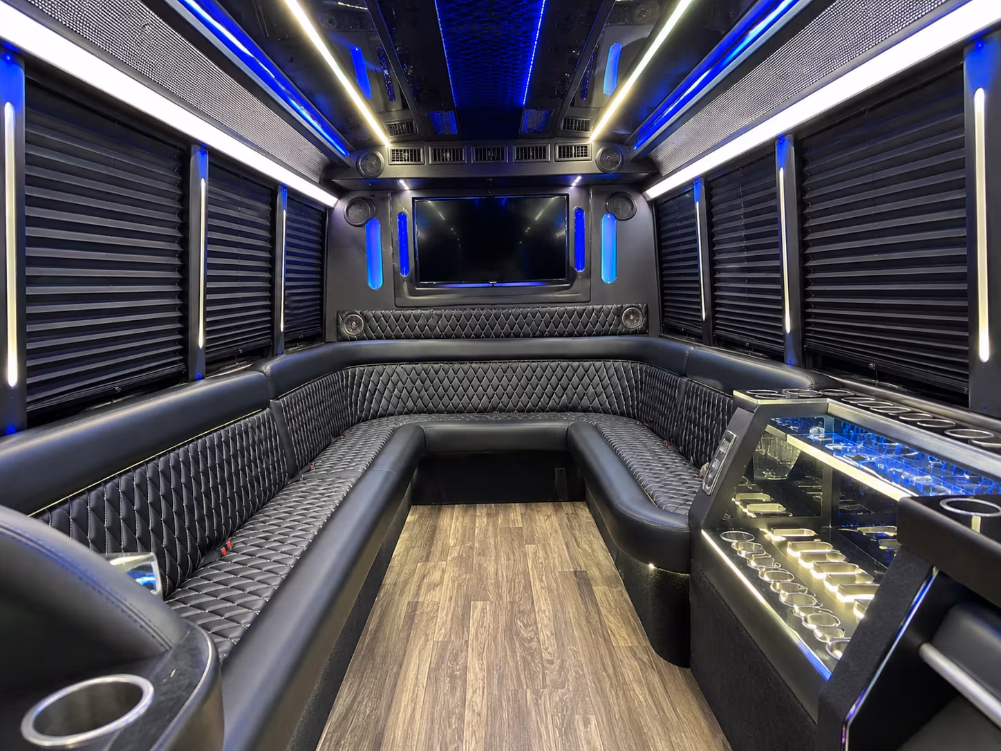 Coconut Creek Homecoming & Prom Party Bus Rentals