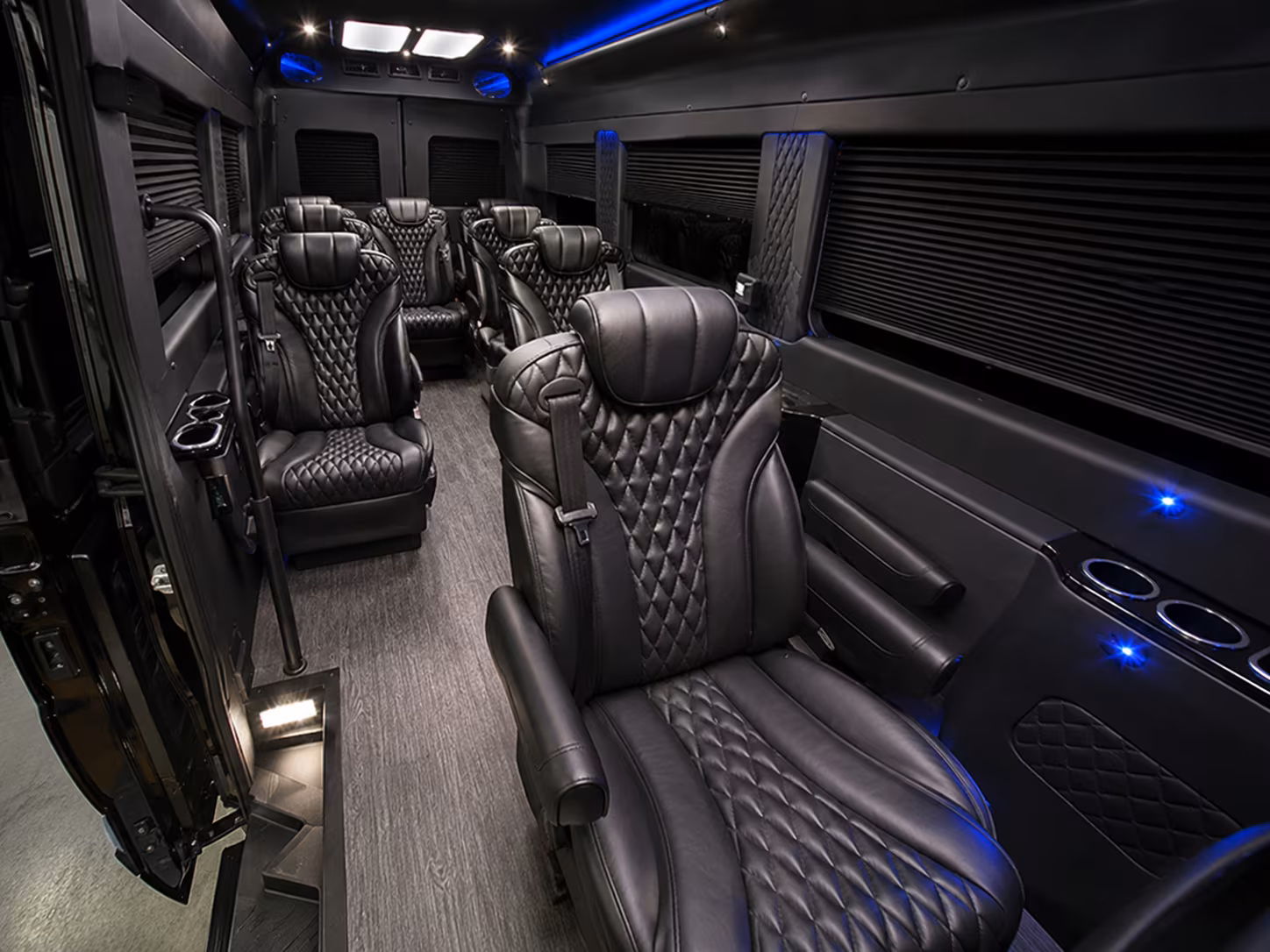 Delray Beach Airport Shuttle & Transportation party bus exterior