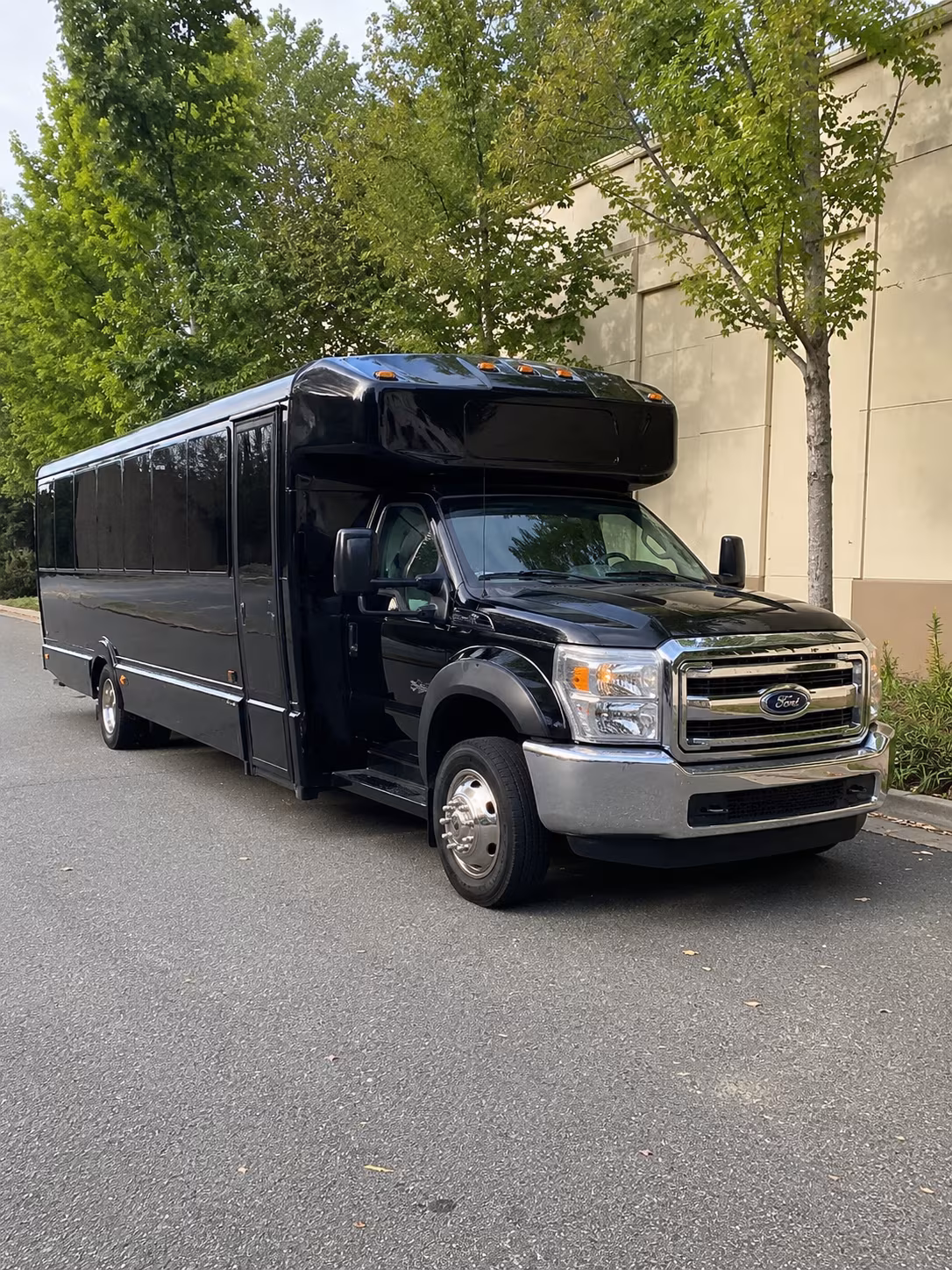 Delray Beach Prom & Homecoming Transportation party bus exterior