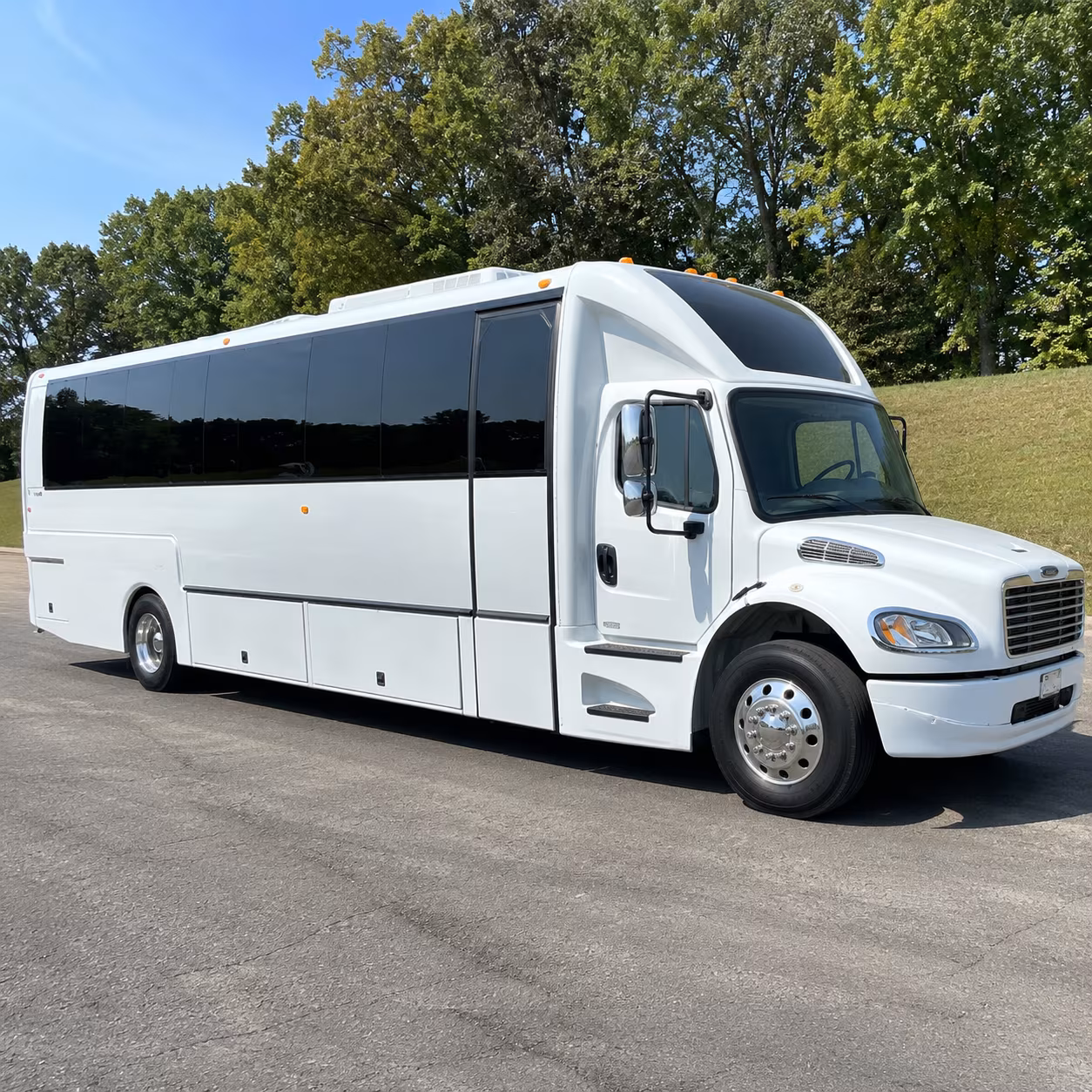 Pompano Beach Birthday, Sweet 16, & Quinceañera Party Bus Rentals